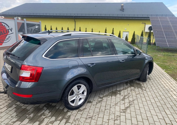 Skoda Octavia cena 37600 przebieg: 240000, rok produkcji 2014 z Sokołów Podlaski małe 92